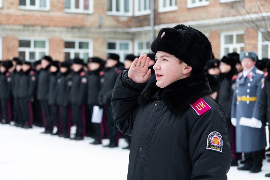 Фото Новосибирские кадеты приняли участие в параде в честь Дня защитника Отечества 29