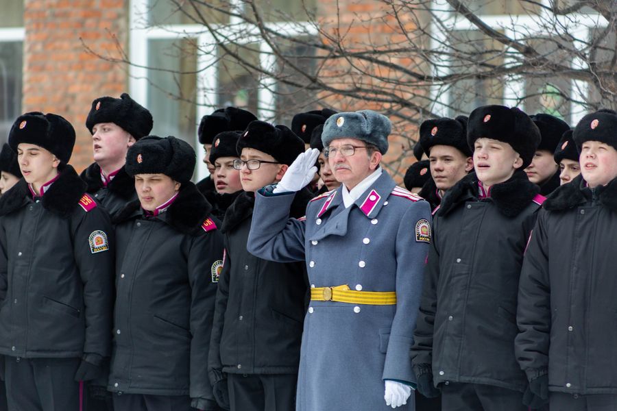 Фото Новосибирские кадеты приняли участие в параде в честь Дня защитника Отечества 38