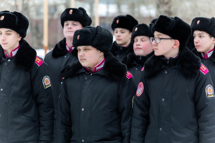Фото Новосибирские кадеты приняли участие в параде в честь Дня защитника Отечества 40