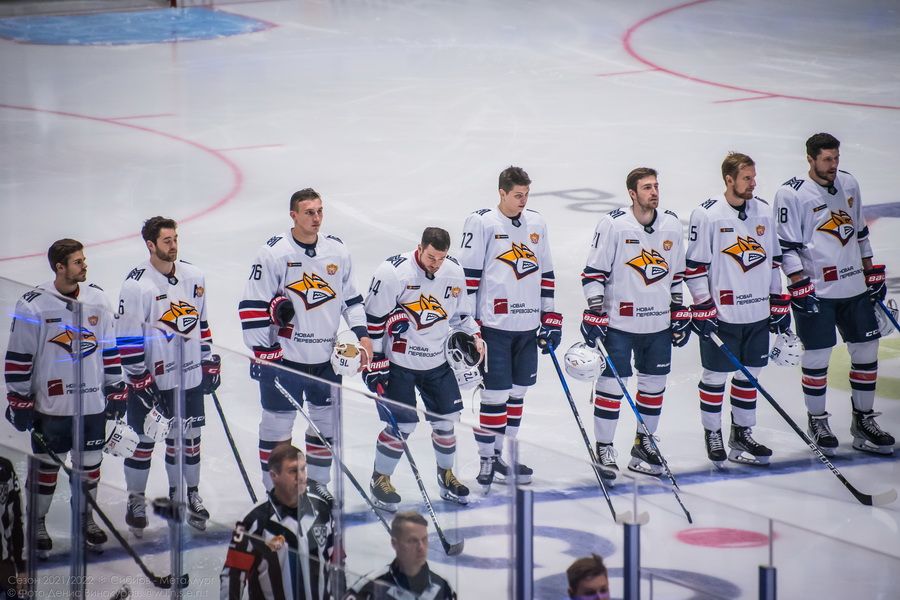 Фото «Сбиваемся на хаотичный хоккей»: почему ХК «Сибирь» снова проиграл на домашнем льду 23
