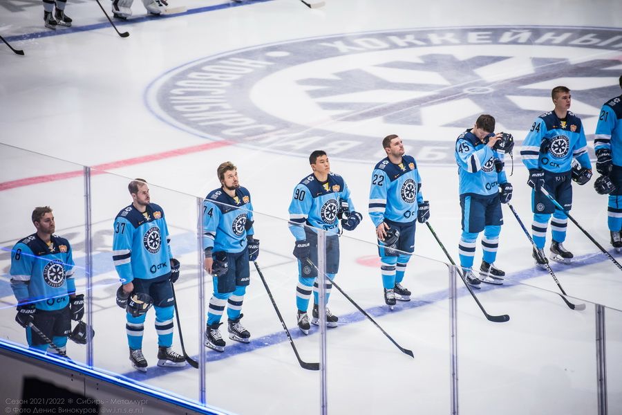 Фото «Сбиваемся на хаотичный хоккей»: почему ХК «Сибирь» снова проиграл на домашнем льду 26