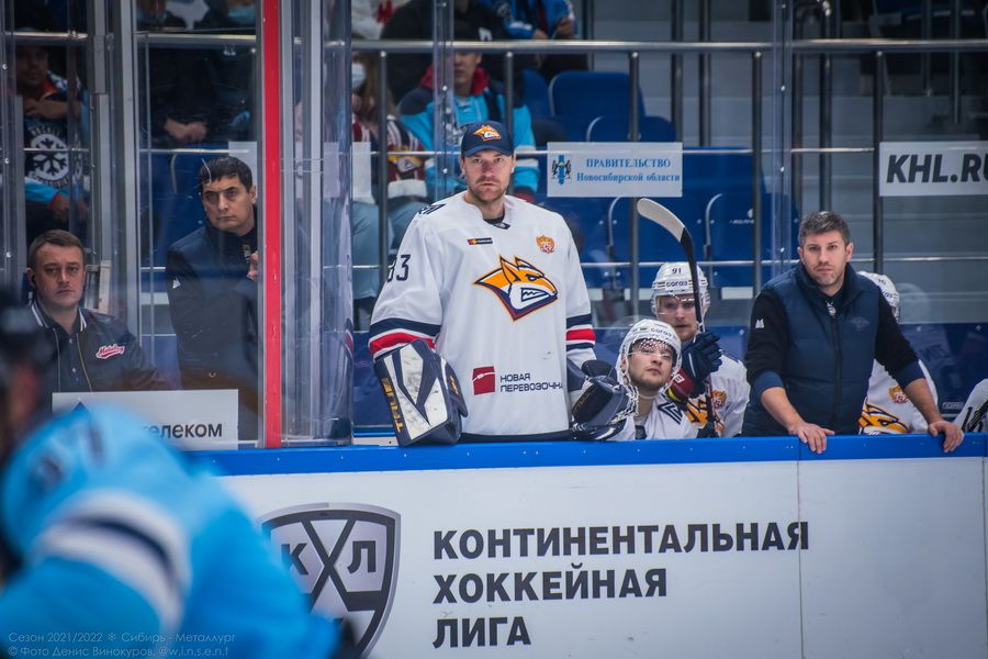 Фото «Сбиваемся на хаотичный хоккей»: почему ХК «Сибирь» снова проиграл на домашнем льду 62