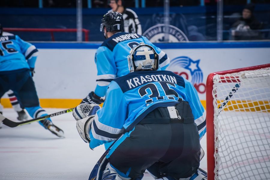 Фото «Сбиваемся на хаотичный хоккей»: почему ХК «Сибирь» снова проиграл на домашнем льду 95