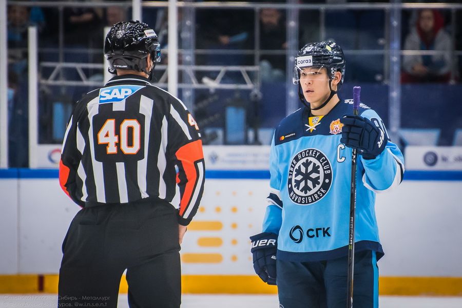 Фото «Сбиваемся на хаотичный хоккей»: почему ХК «Сибирь» снова проиграл на домашнем льду 117