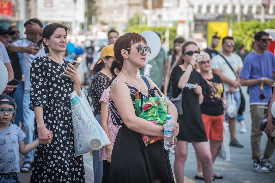 Фото Диджей Леонид Руденко поздравил новосибирцев с Днём города 26 июня 30