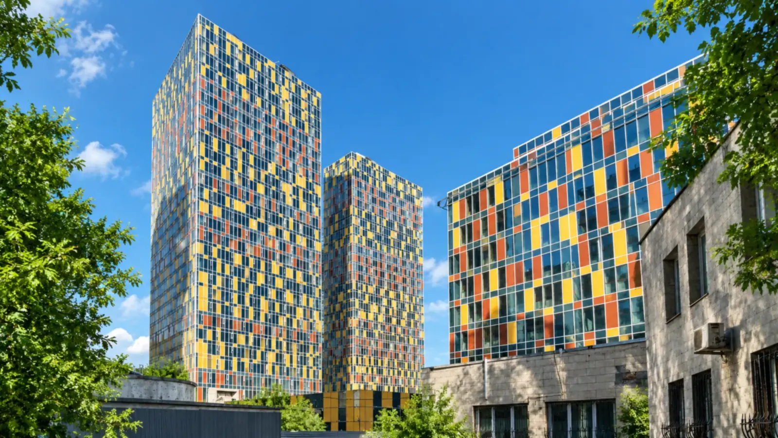 Купить квартиру в ЖК «Скай Хаус» (Sky House) на Мытной: цены, планировки и что проверить в 2026 году