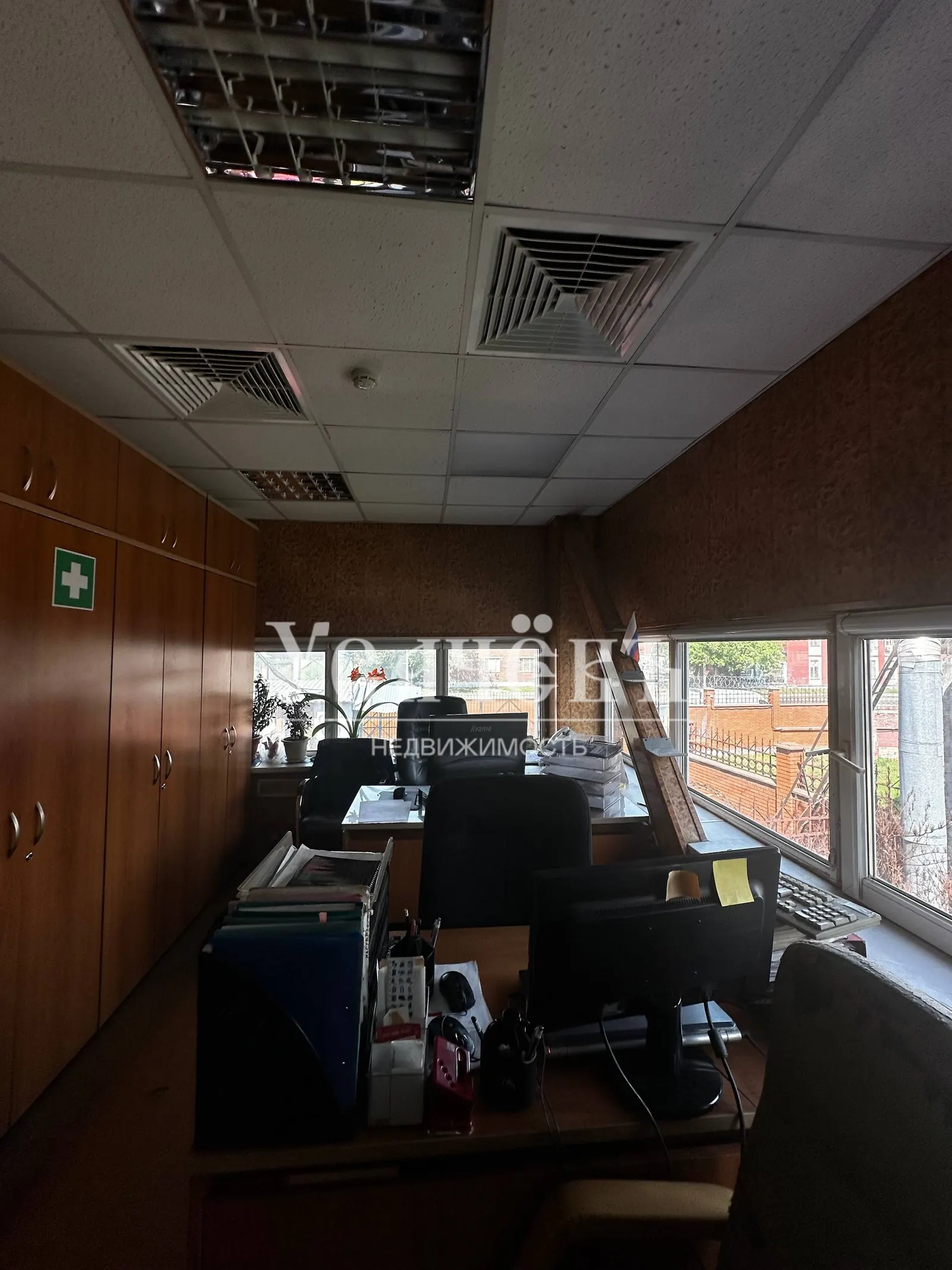 Коммерческое помещение 1 335,7 м²