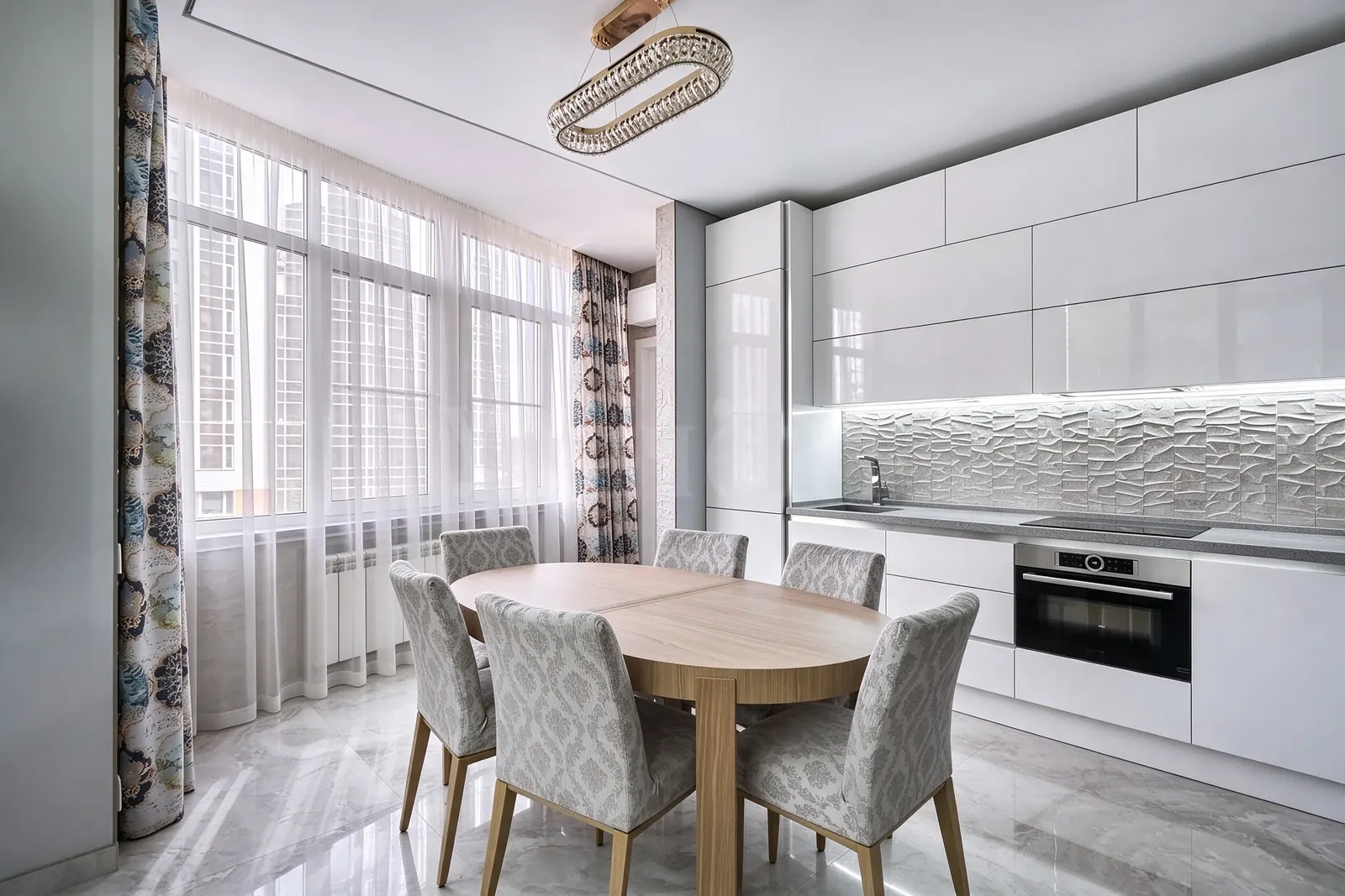 4-комнатная квартира 146 м² в ЖК «Миракс Парк»