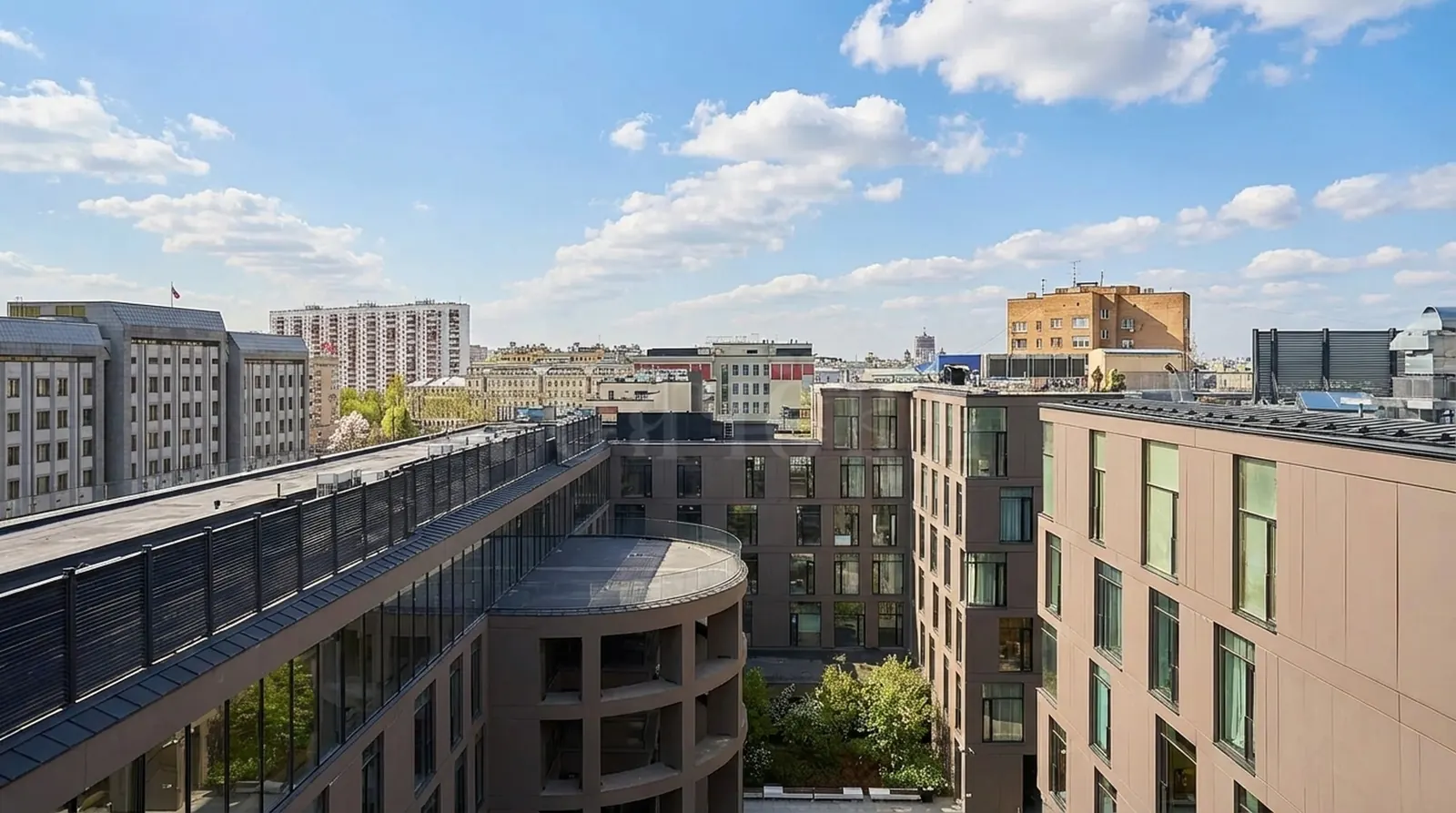 4-комнатная квартира 326,3 м² в ЖК «Roza Rossa»