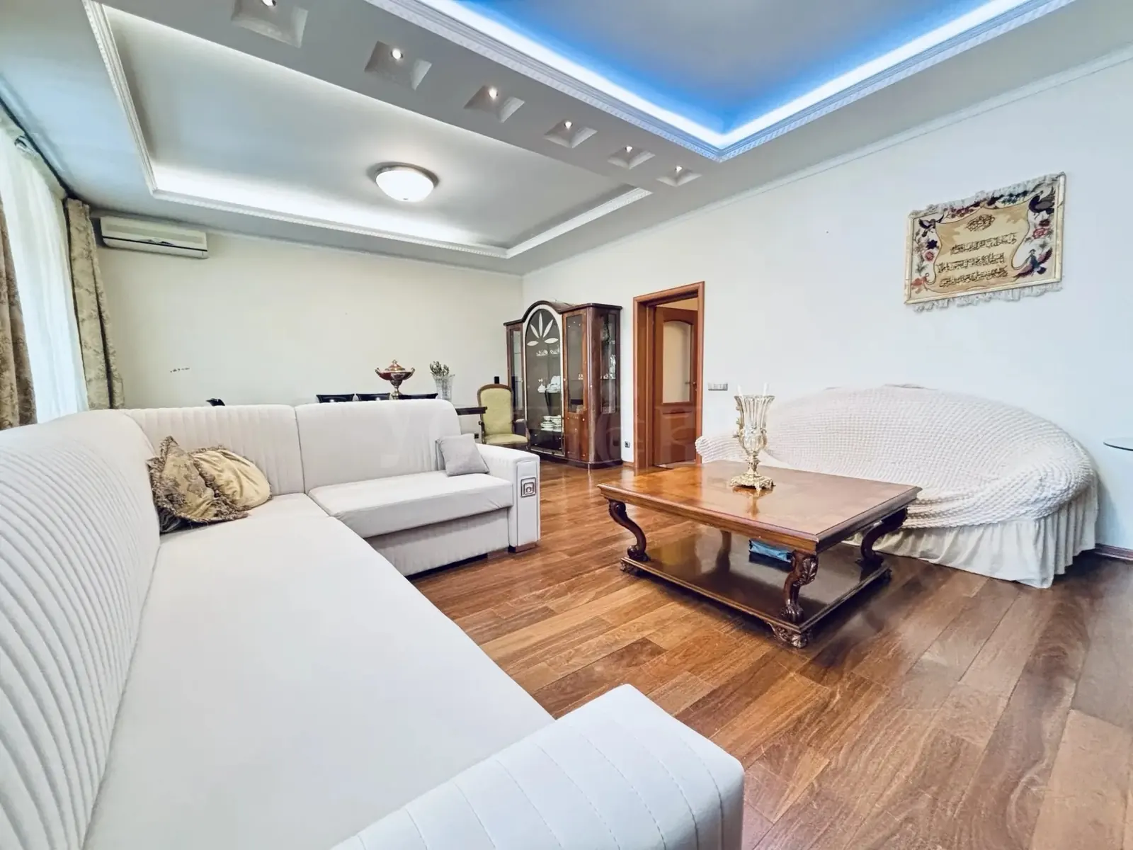 4-комнатная квартира 198,8 м² в ЖК «Солнечный берег»