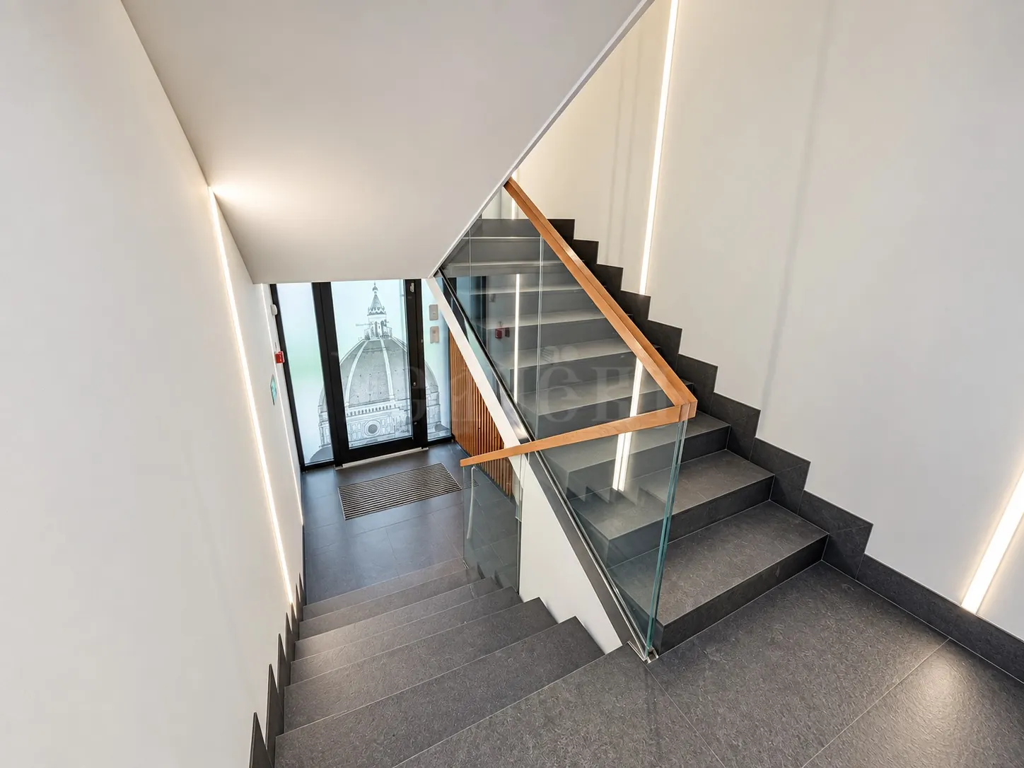 Коммерческое помещение 167,1 м²