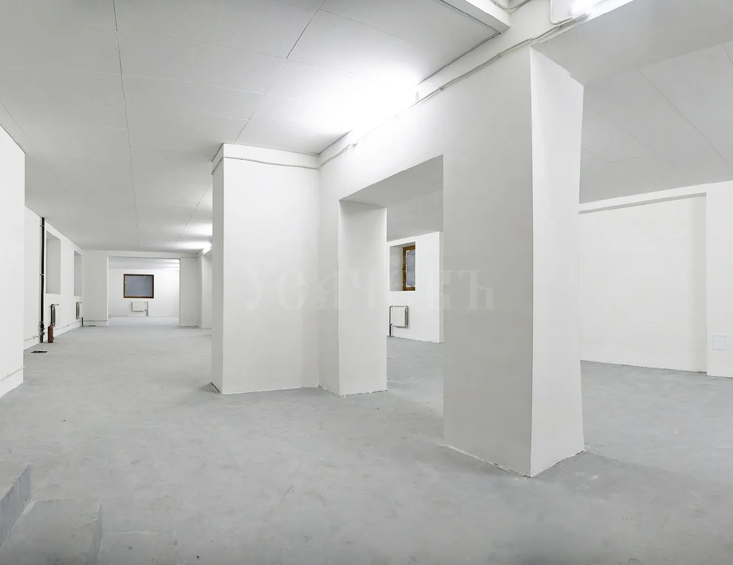 Коммерческое помещение 248,9 м²