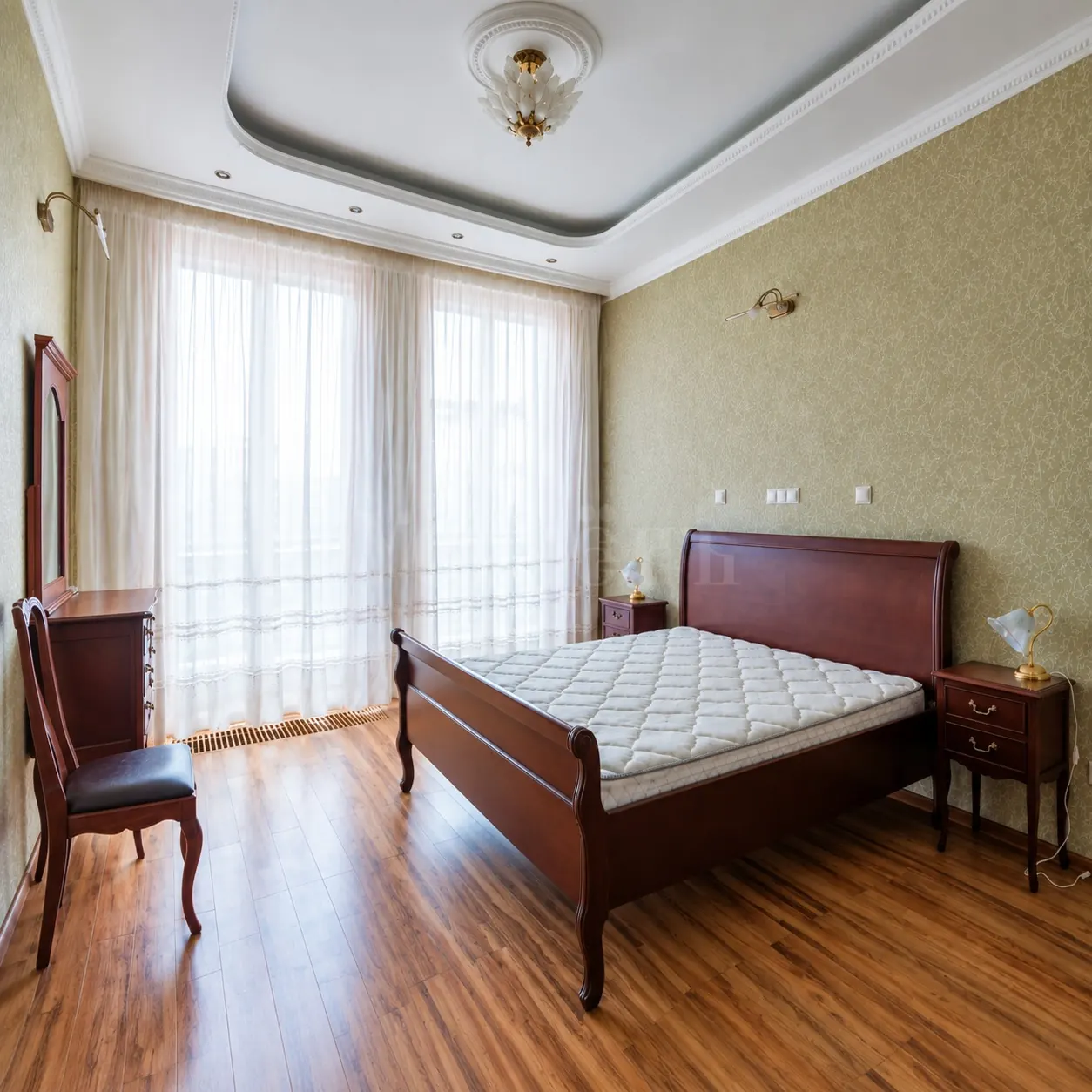 2-комнатная квартира 94 м² в ЖК «литератор»