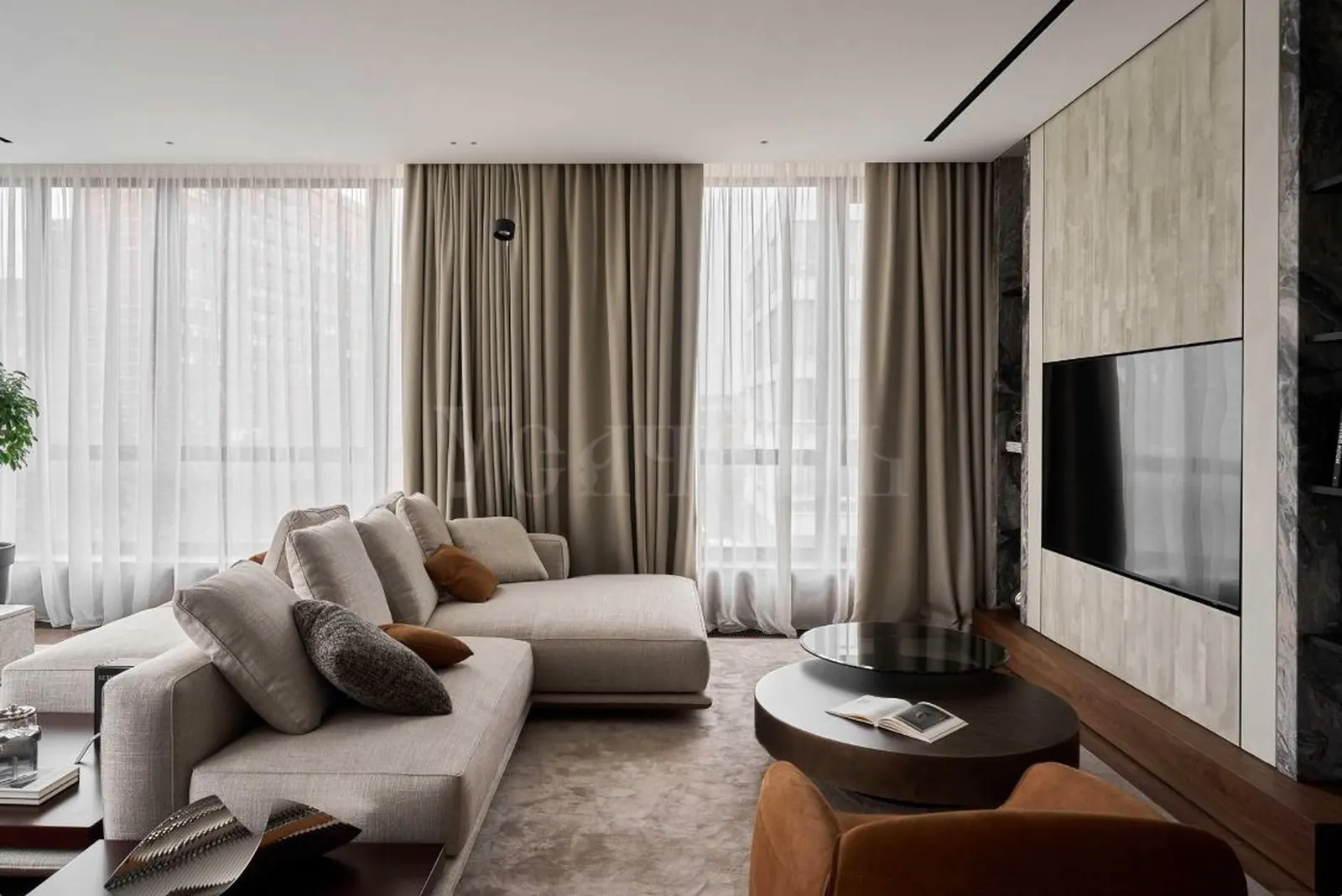 4-комнатная квартира 199,5 м² в ЖК «Фьюжн парк»