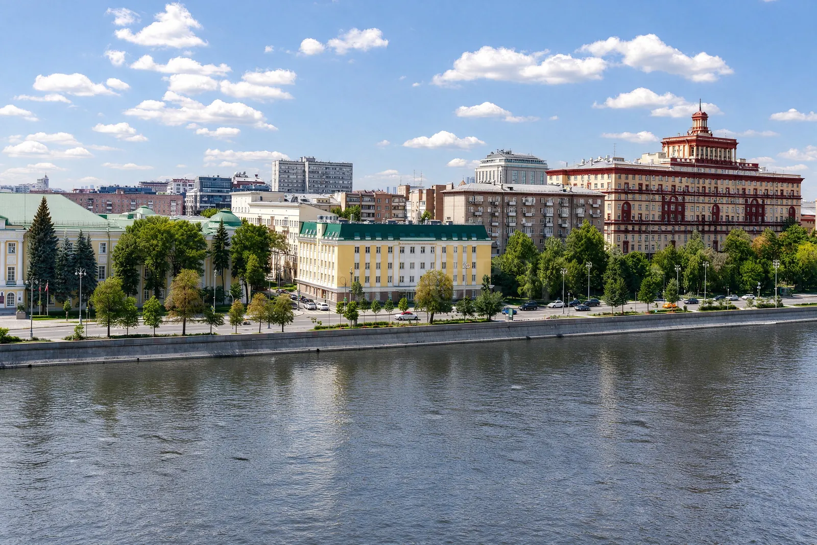 Квартира 452,6 м² в ЖК «Симфония набережных»