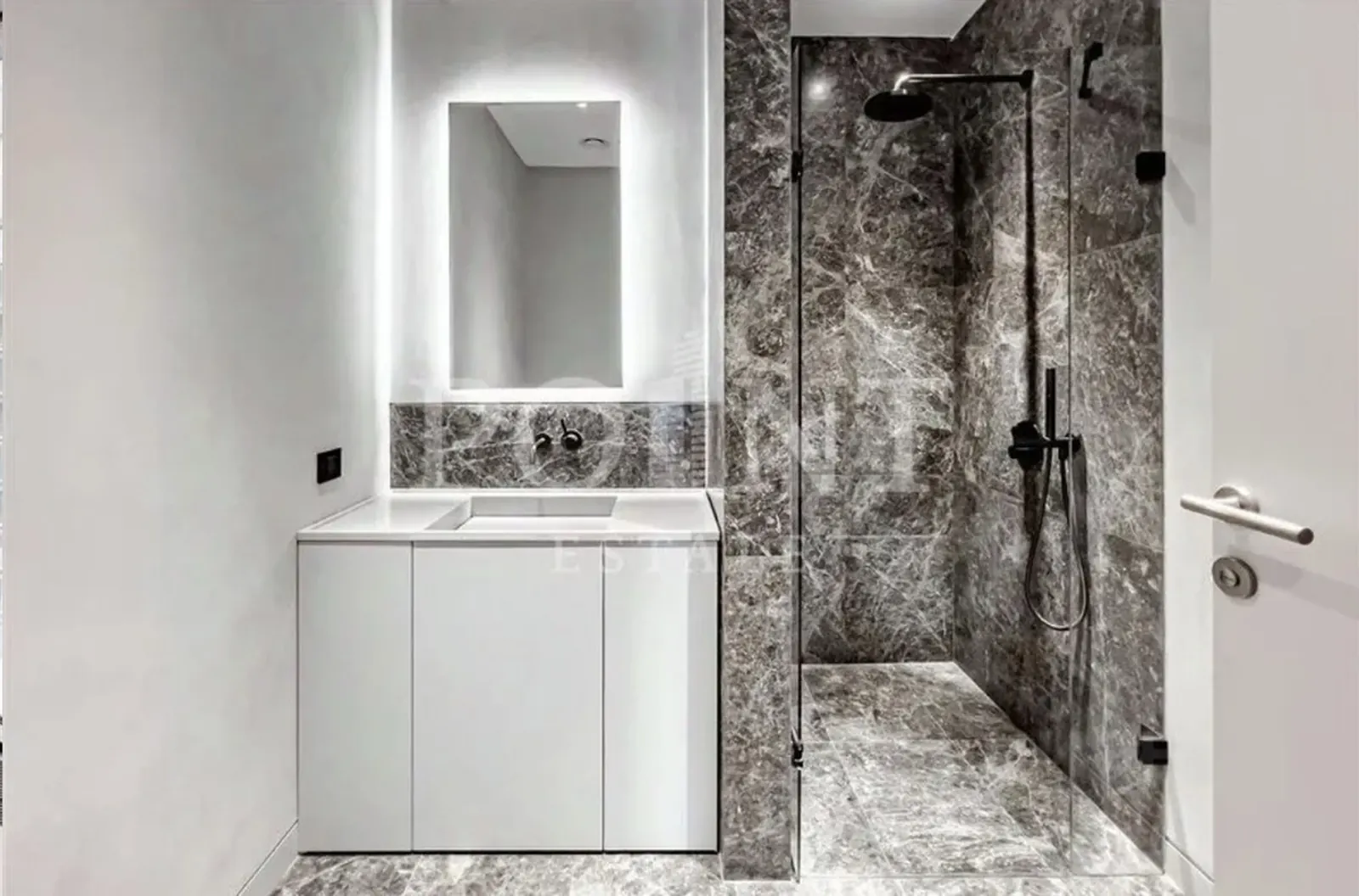 4-комнатная квартира 167,2 м² в ЖК «Victory Park Residences (Виктори Парк Резиденсез)»