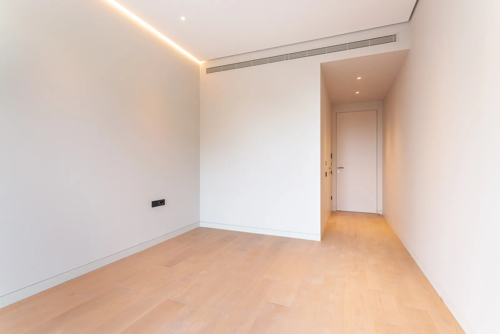 4-комнатная квартира 149,5 м² в ЖК «Victory Park Residences»