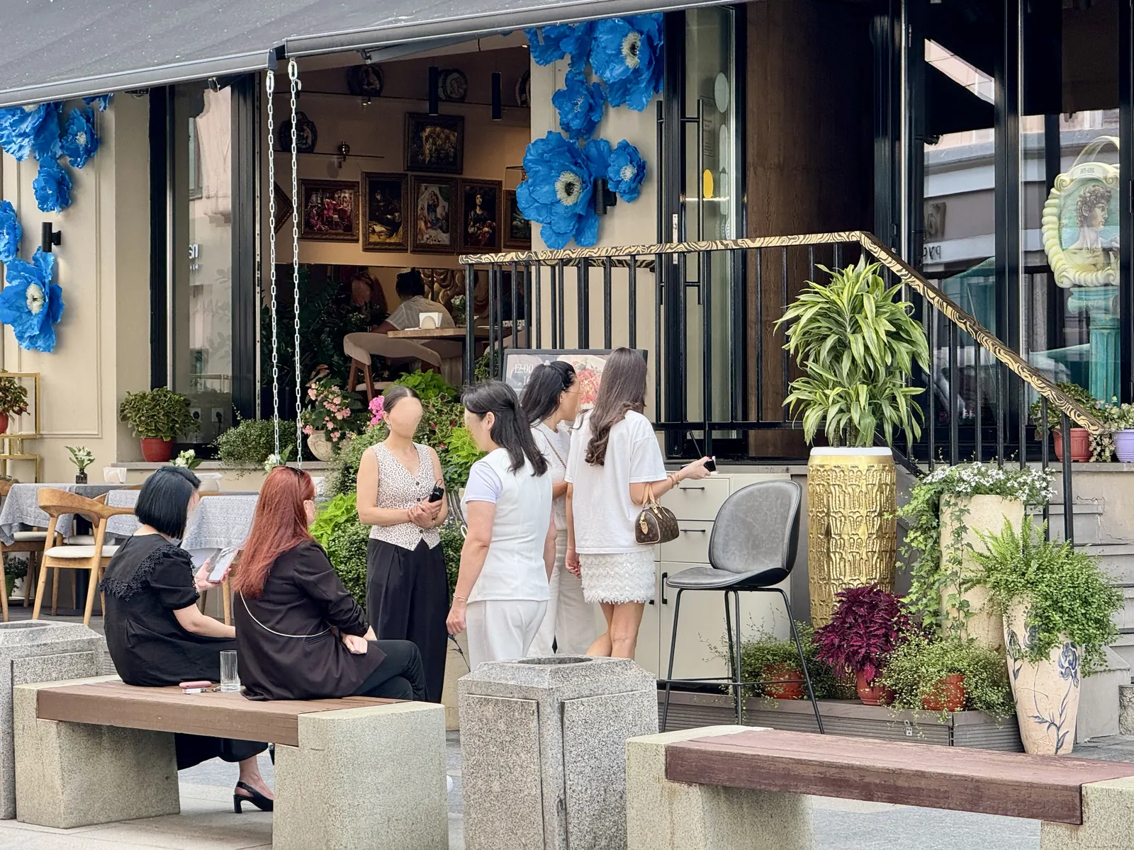 Коммерческое помещение 351,4 м²