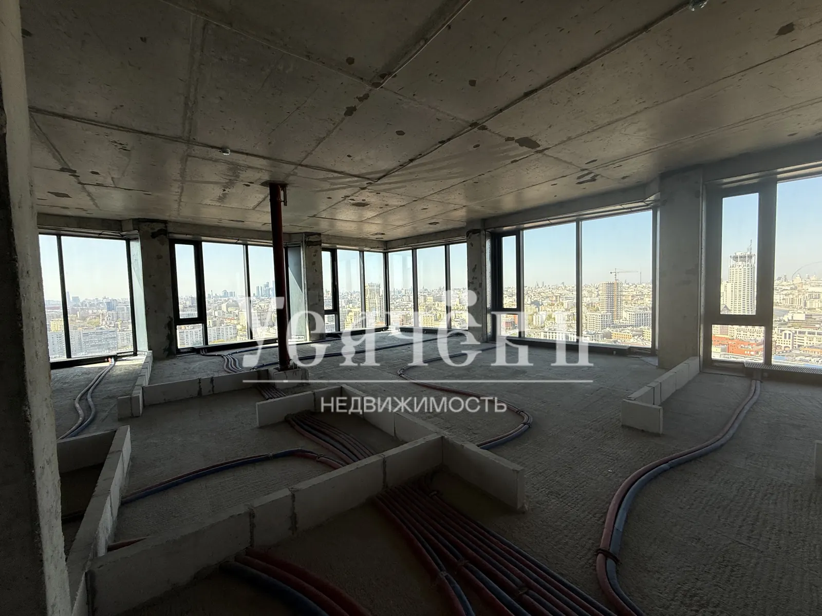 4-комнатная квартира 153,2 м² в ЖК «HIGH LIFE»