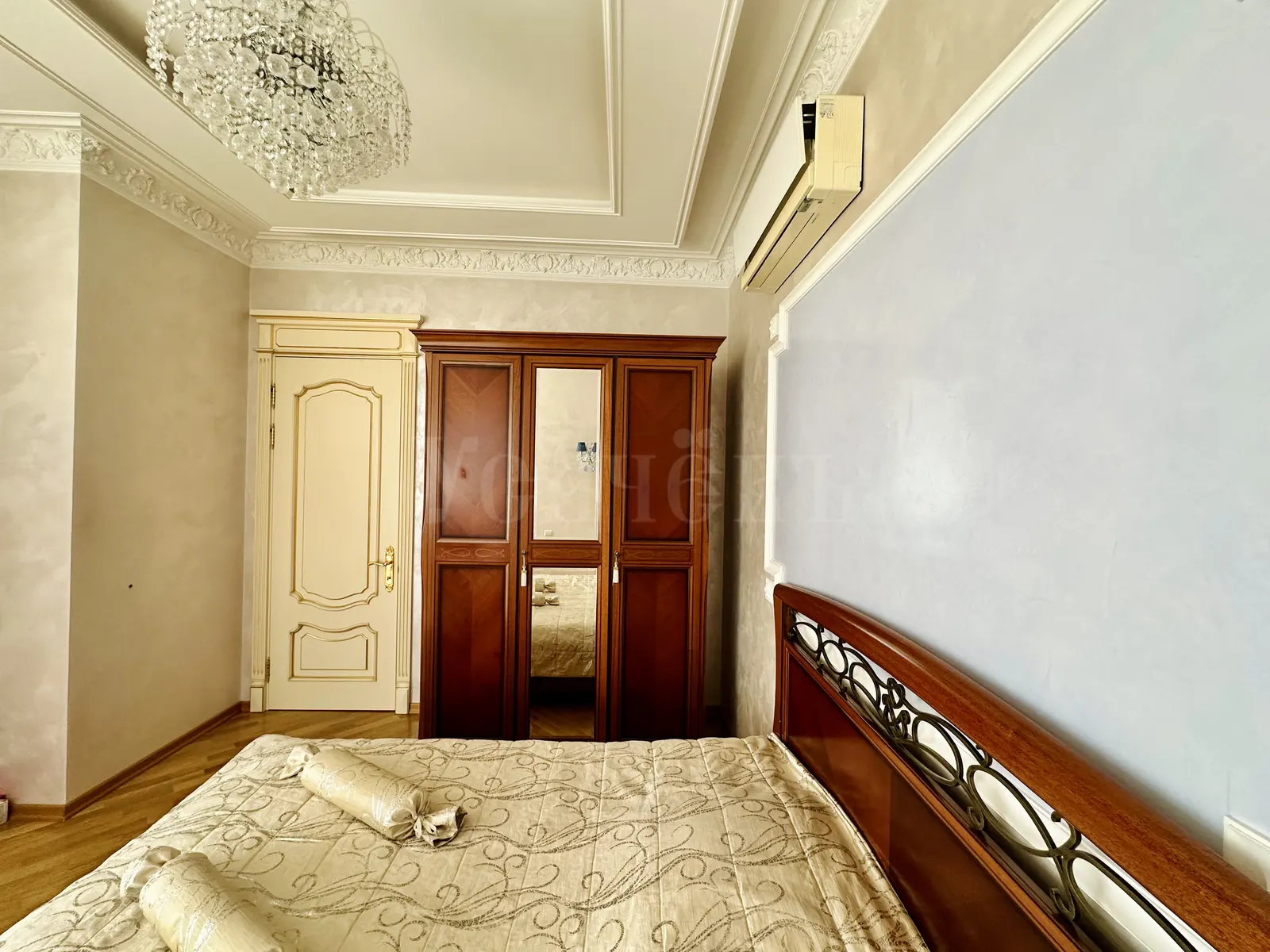 5-комнатная квартира 190,8 м² в ЖК «Миракс Парк»