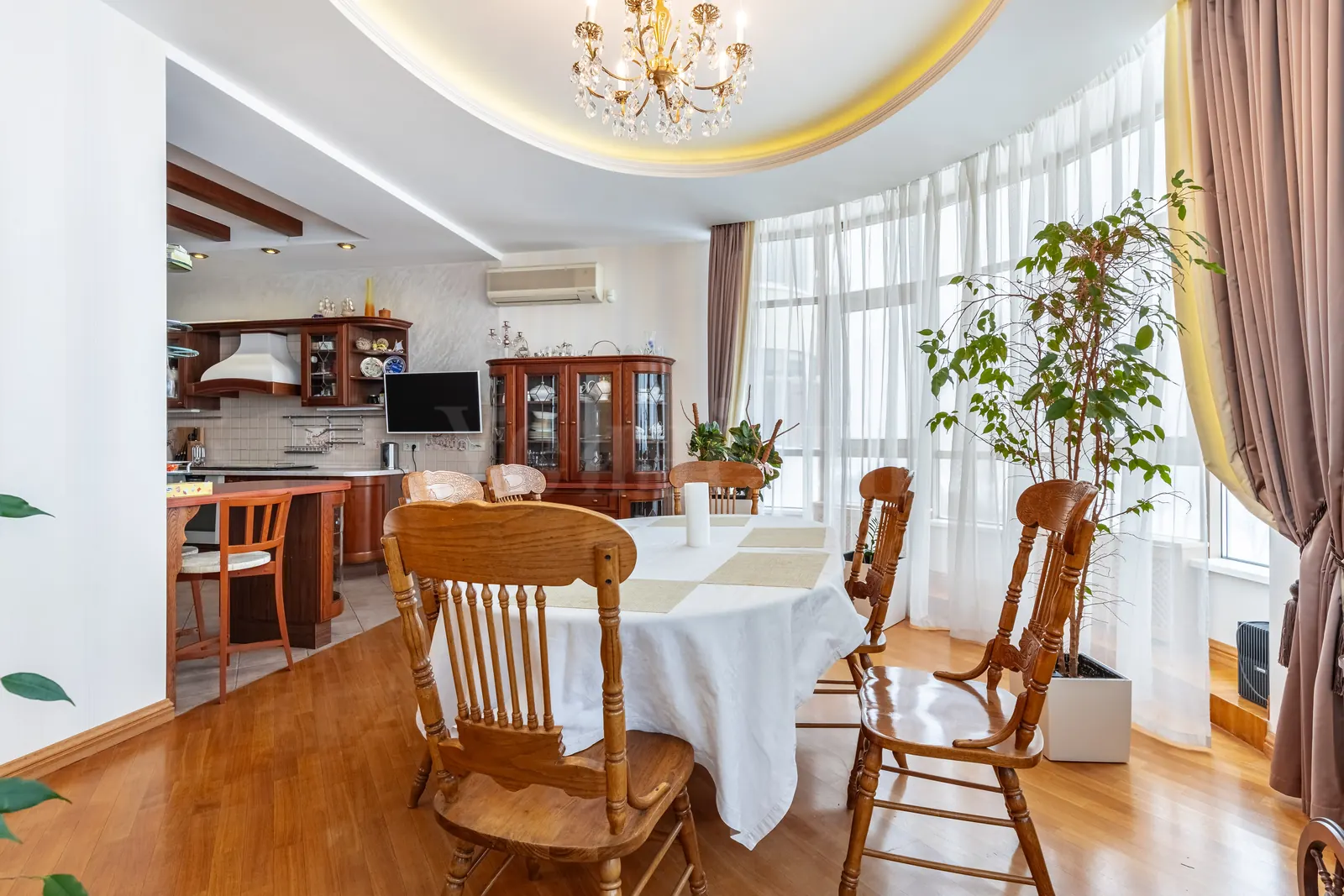 4-комнатная квартира 183,5 м² в районе Москва