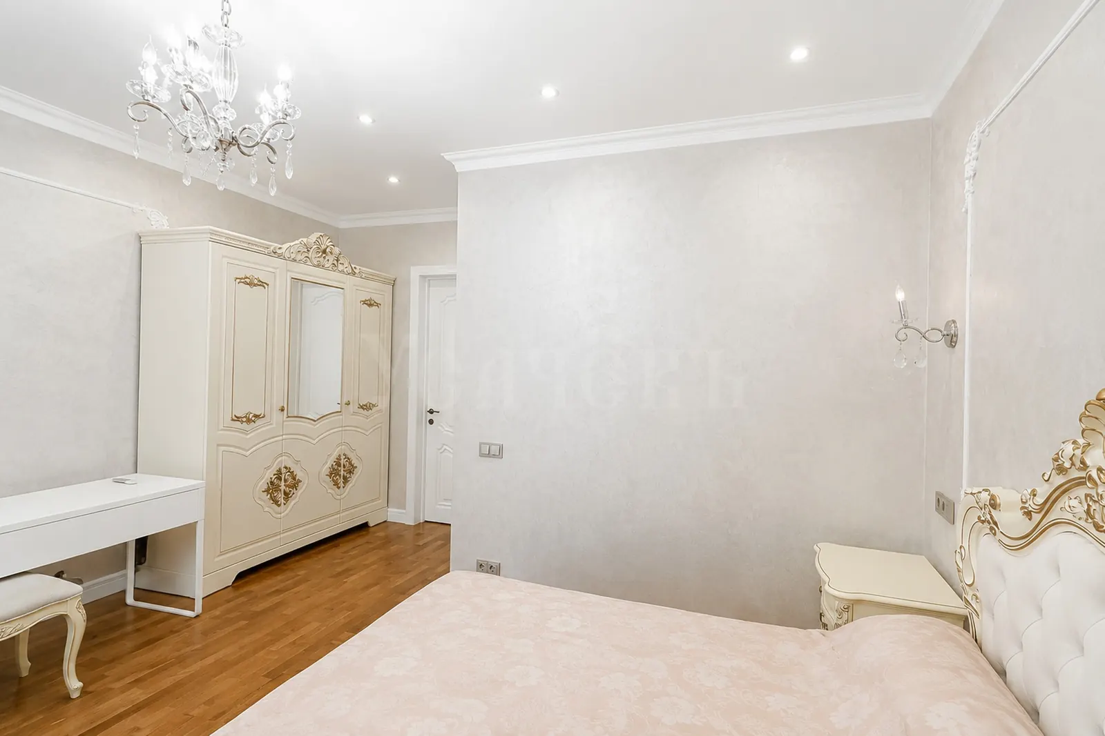 4-комнатная квартира 140,8 м² в ЖК «Мосфильмовский»