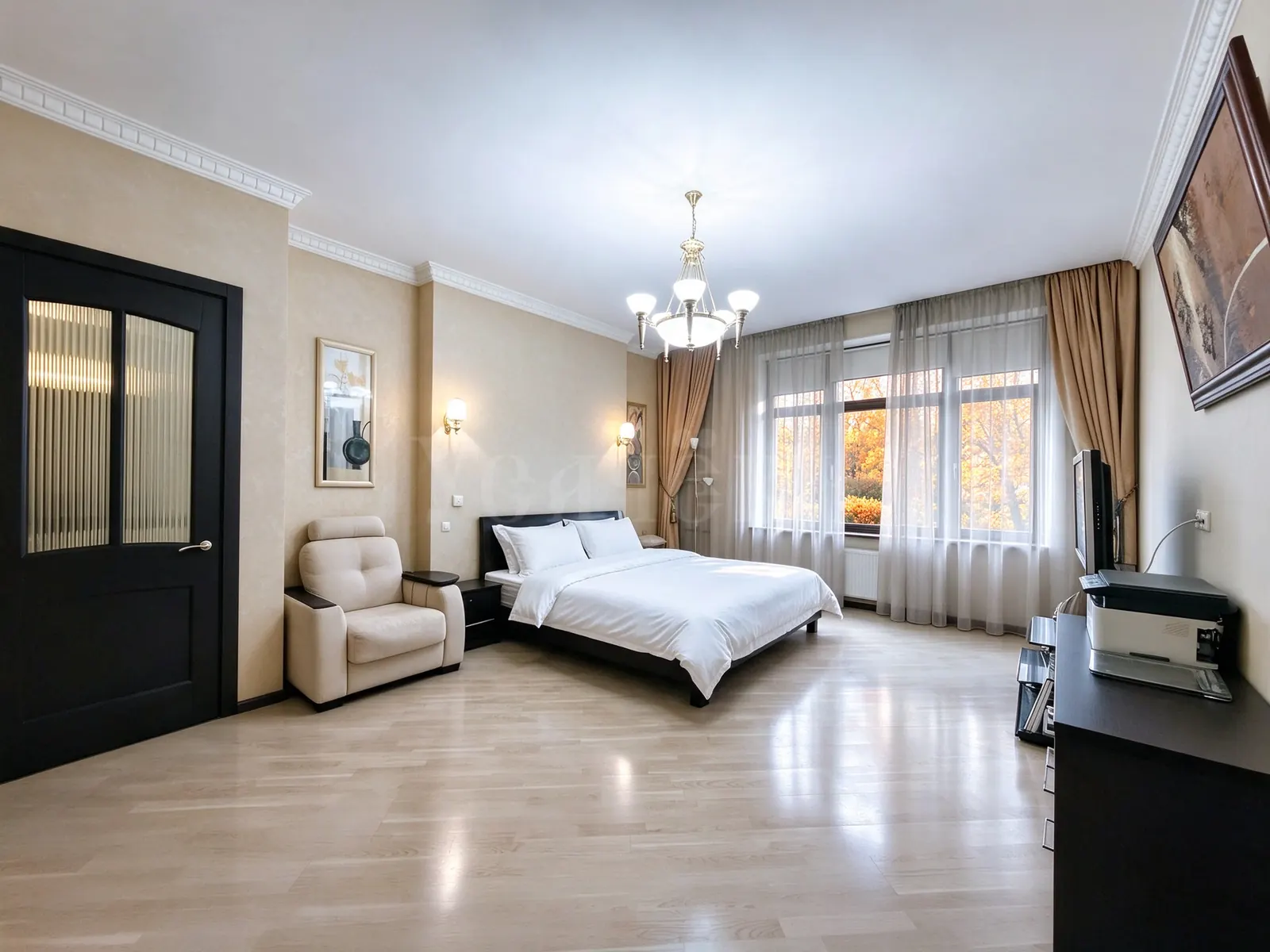 3-комнатная квартира 155 м² в ЖК «Дом на Озерковской»