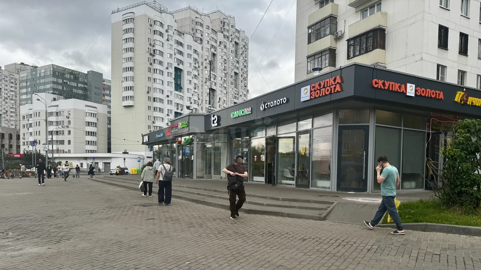 Коммерческое помещение 359 м²