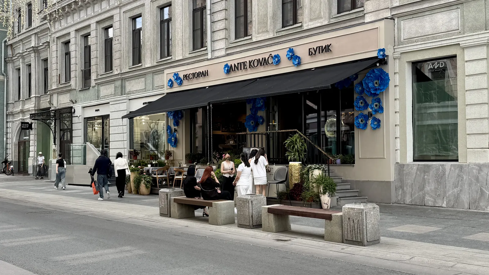 Коммерческое помещение 351,4 м²