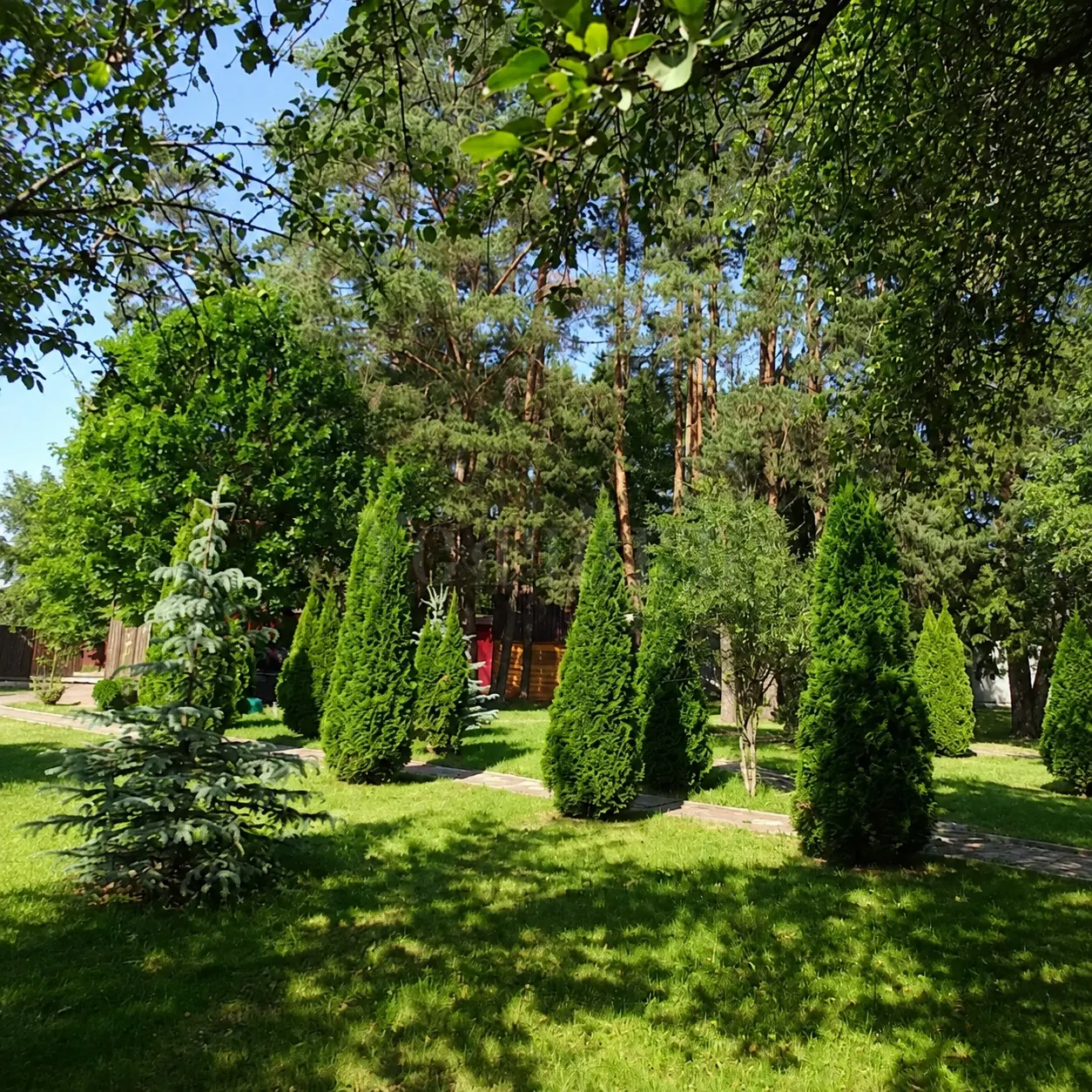 Коммерческое помещение 1 768,3 м² в ЖК «Гостиница " Репутация"»