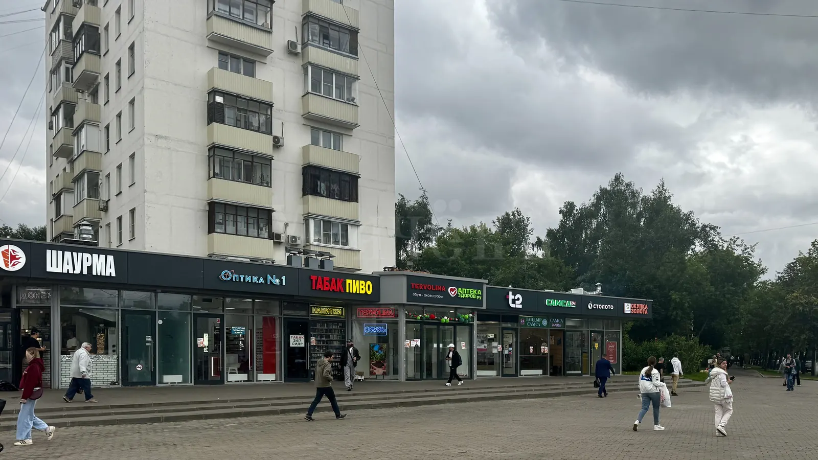 Коммерческое помещение 359 м²