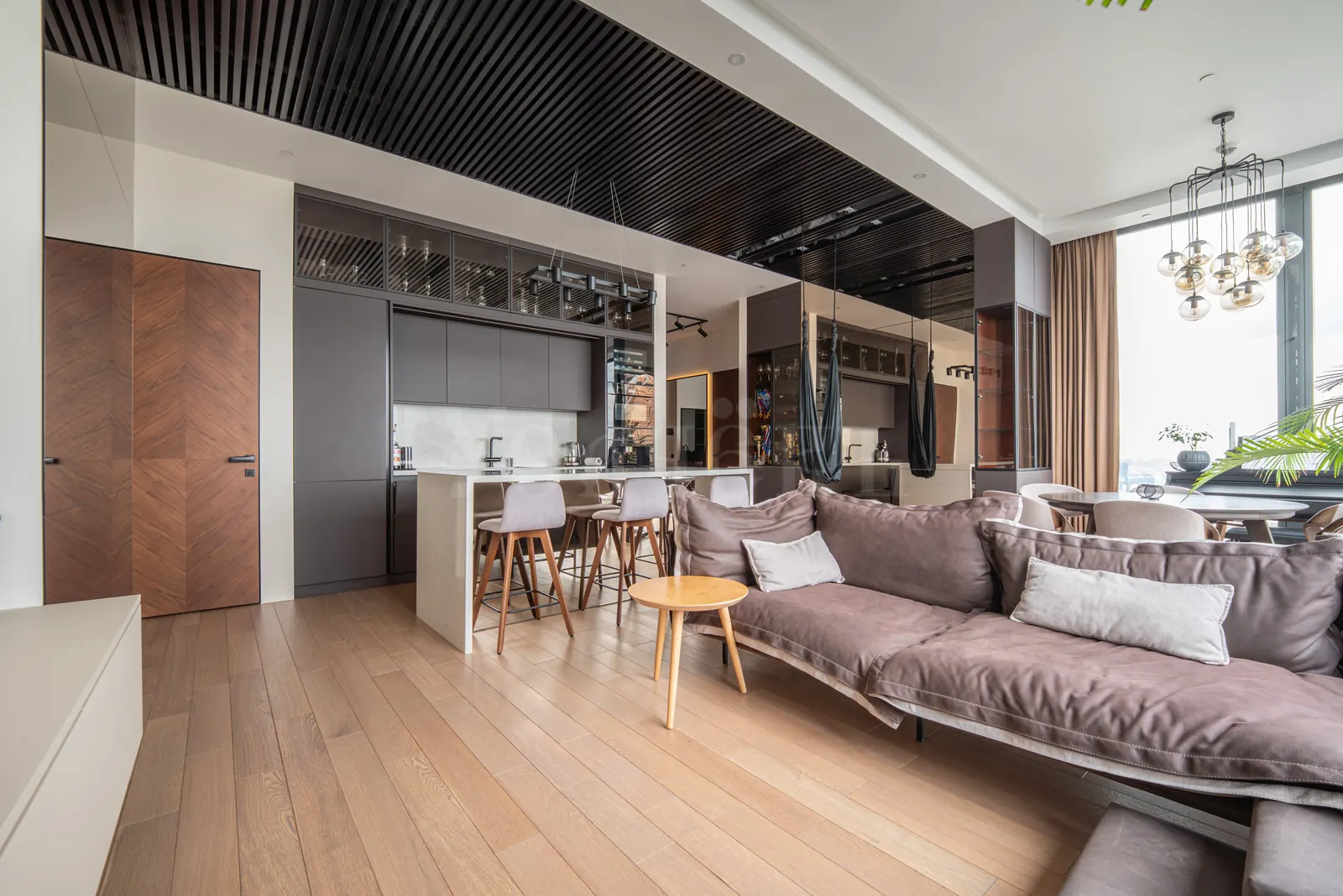2-комнатная квартира 109,3 м² в ЖК «NEVA TOWERS»