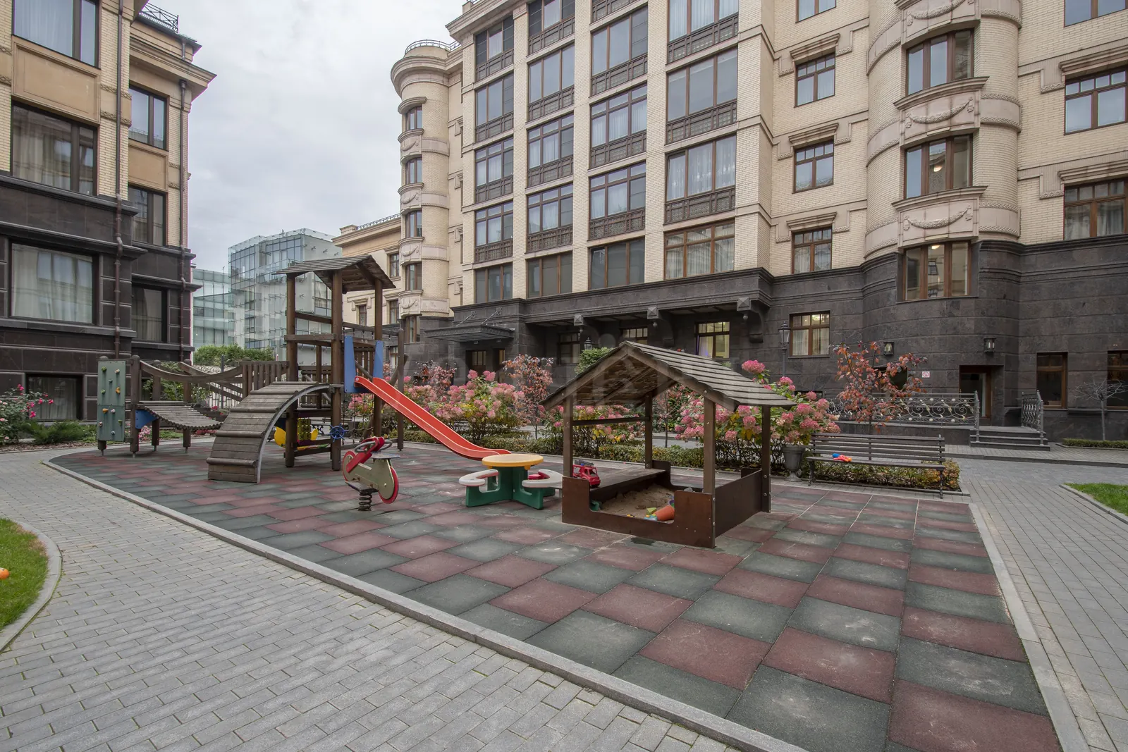 4-комнатная квартира 255,7 м² в ЖК «Остоженка Парк Палас»