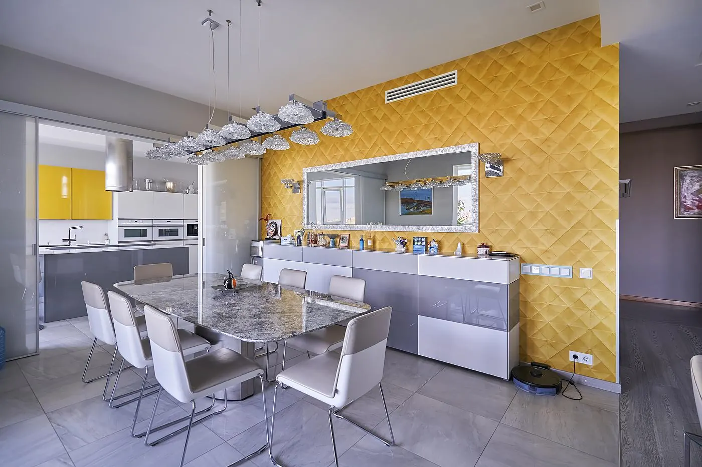 Квартира 235 м² в ЖК «Зодиак»