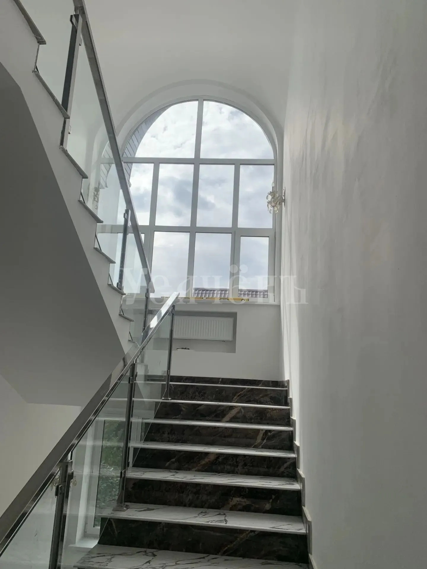 Загородный дом 552 м²