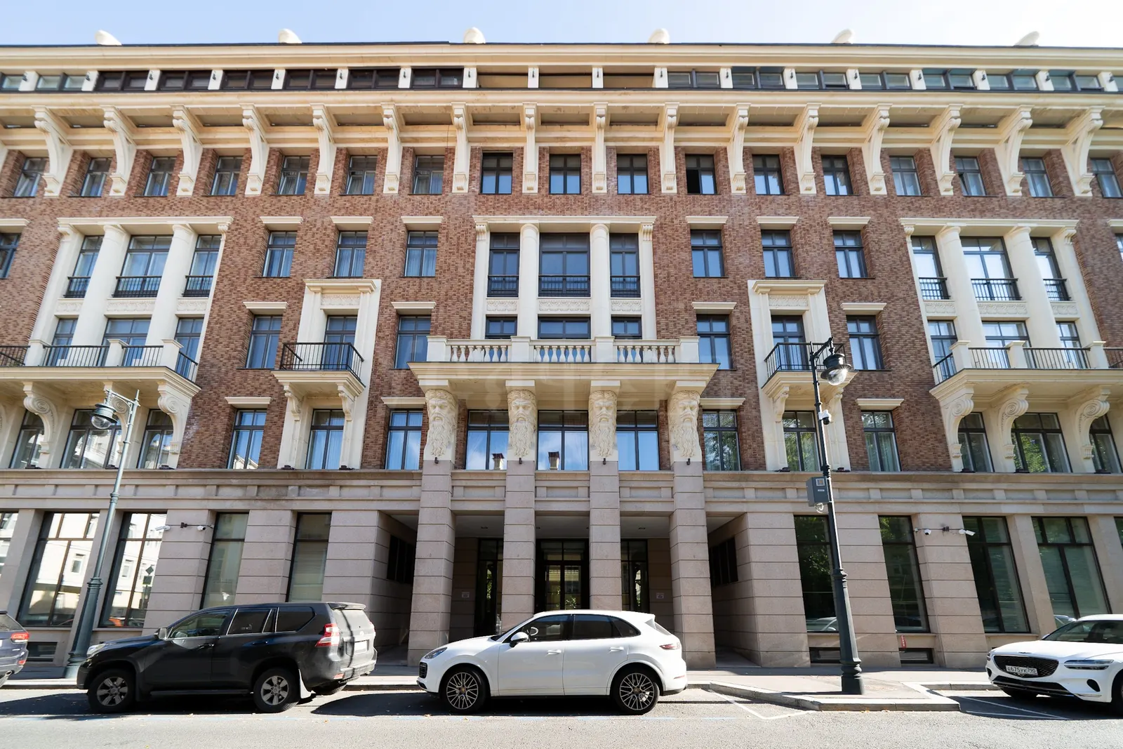 Квартира 245,6 м² в ЖК «Дворянское гнездо»