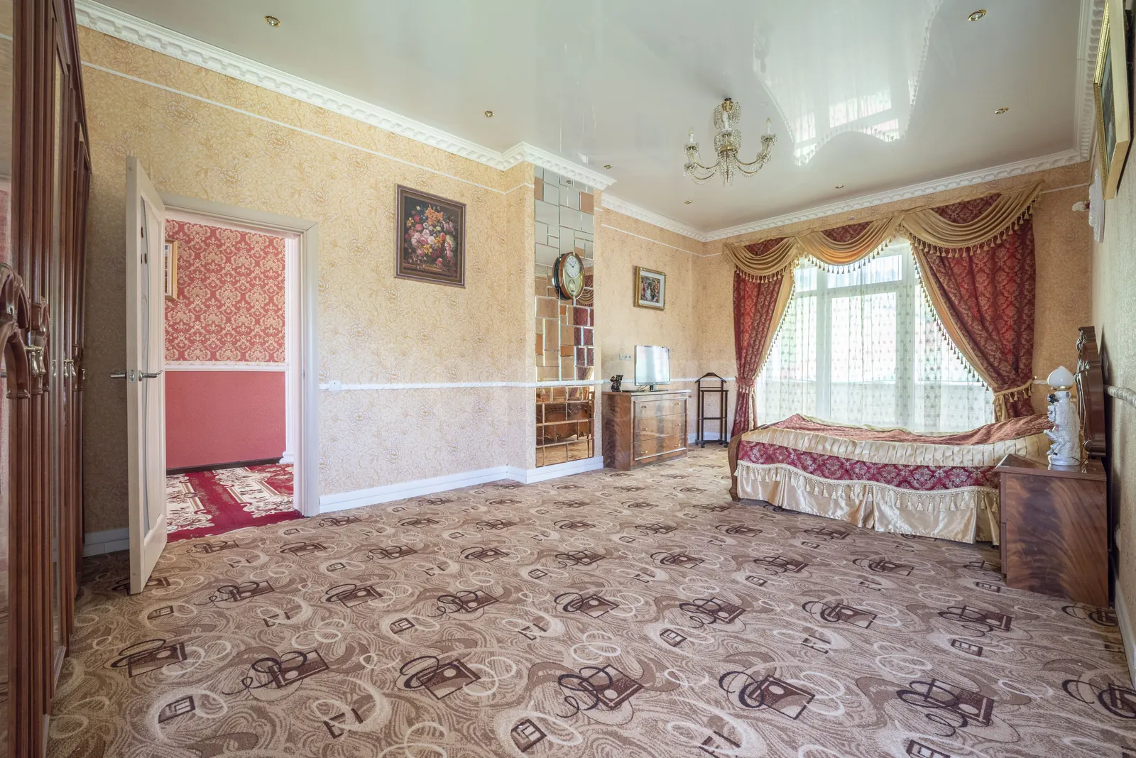 Загородный дом 429 м²