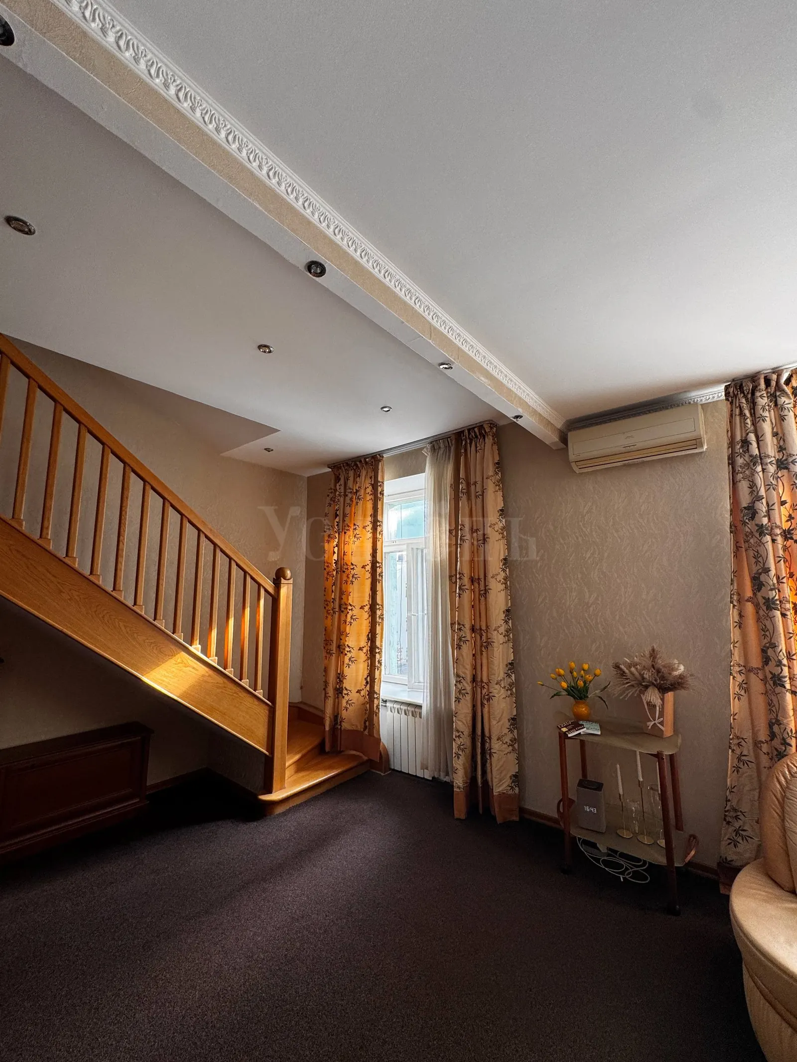 4-комнатная квартира 249,8 м²