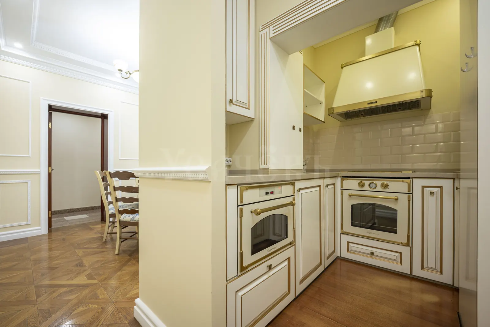 Коммерческое помещение 297 м² в ЖК «Дом в Хамовниках»