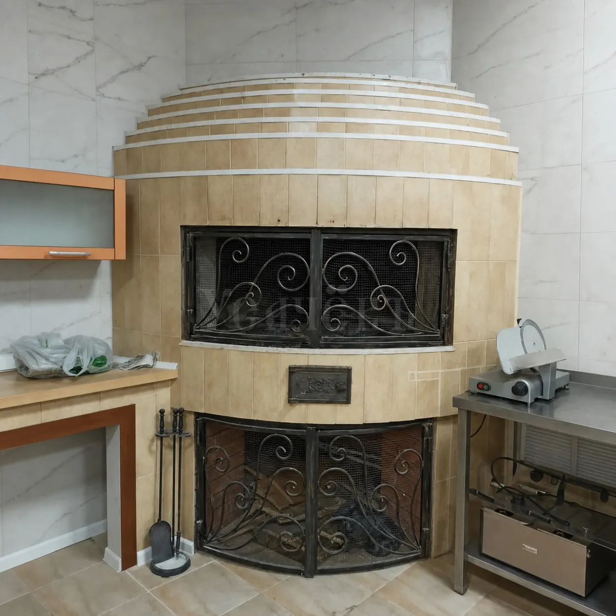 Коммерческое помещение 1 768,3 м² в ЖК «Гостиница " Репутация"»