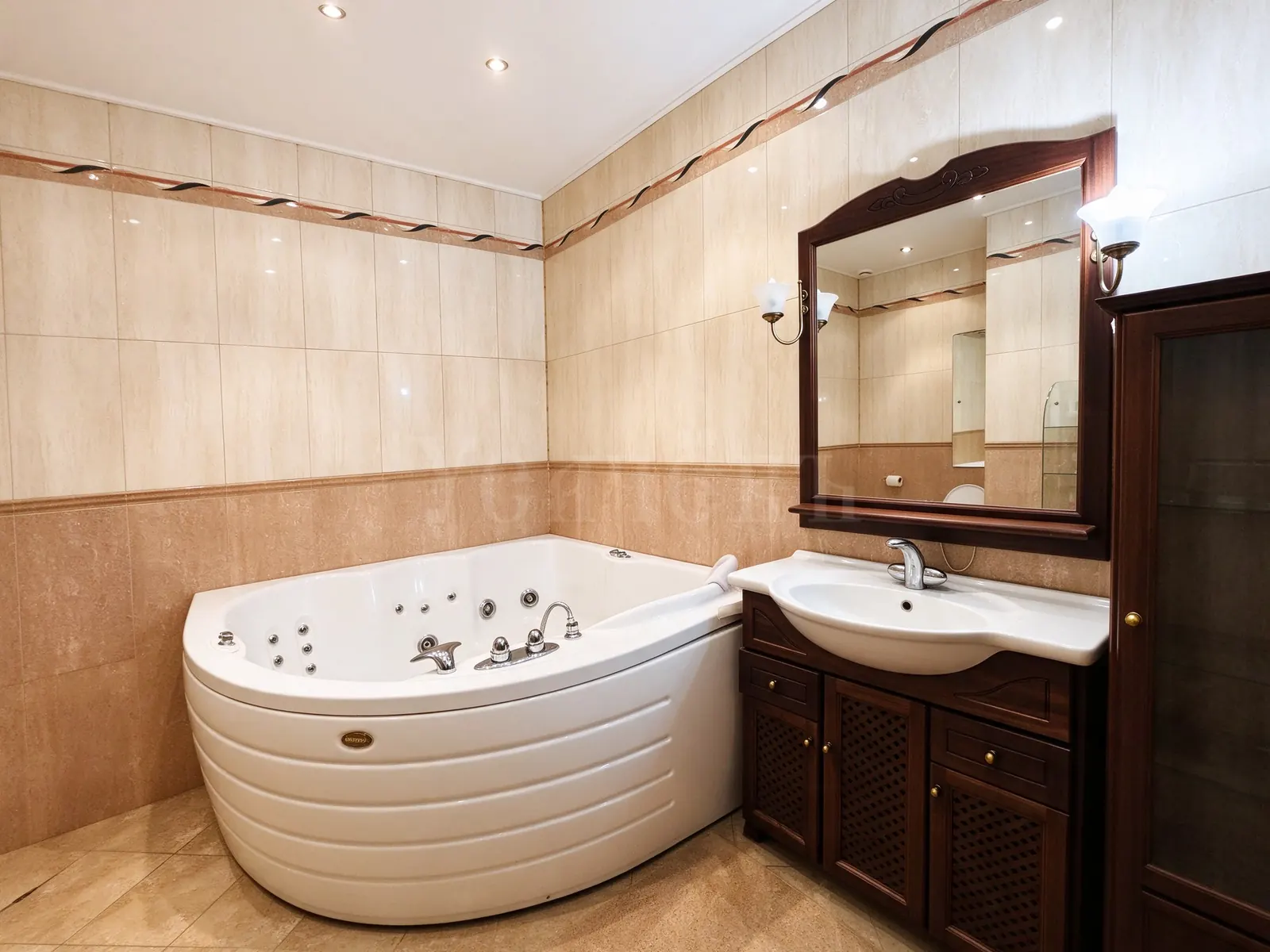 4-комнатная квартира 198,8 м² в ЖК «Солнечный берег»