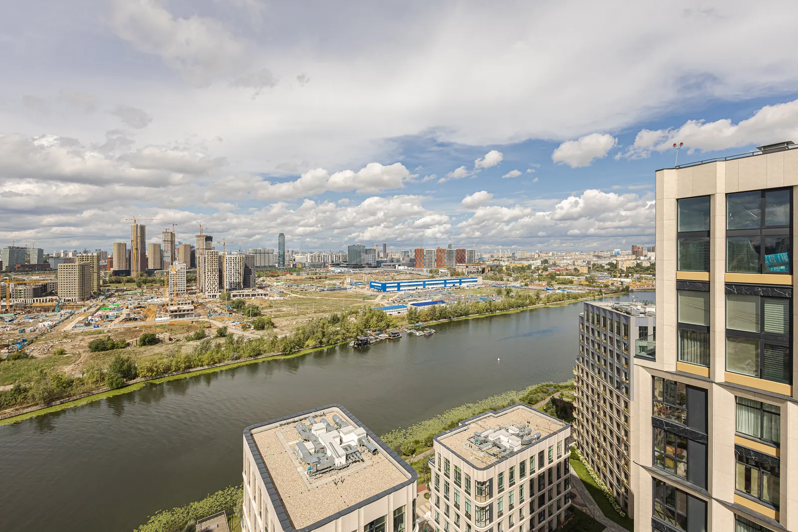4-комнатная квартира 113,1 м² в ЖК «Квартал на набережной NOW»
