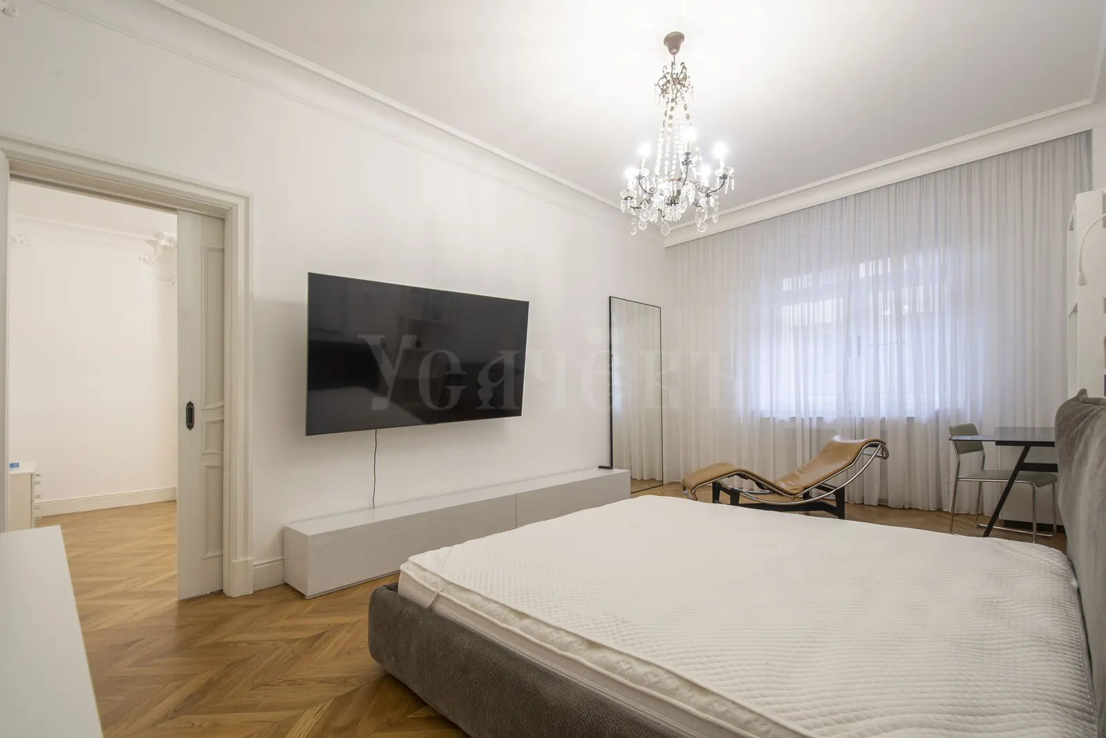 4-комнатная квартира 255,7 м² в ЖК «Остоженка Парк Палас»