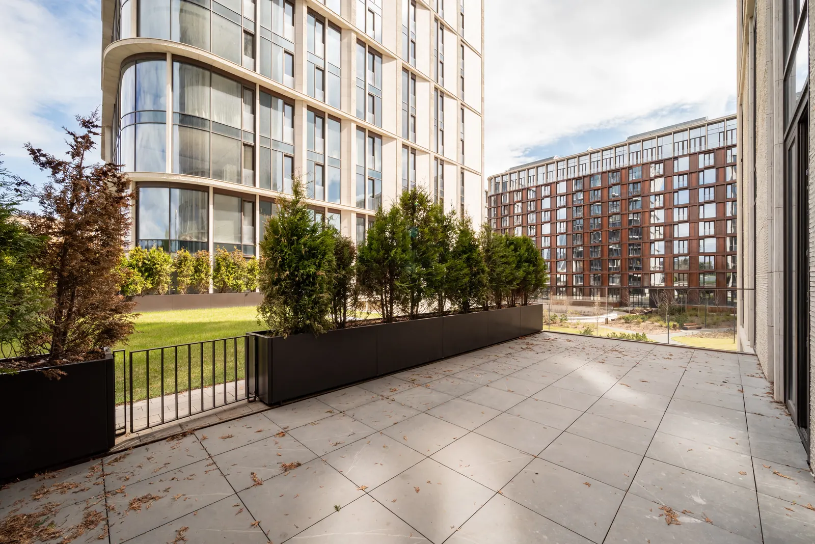 2-комнатная квартира 74,8 м² в ЖК «Victory Park Residences»