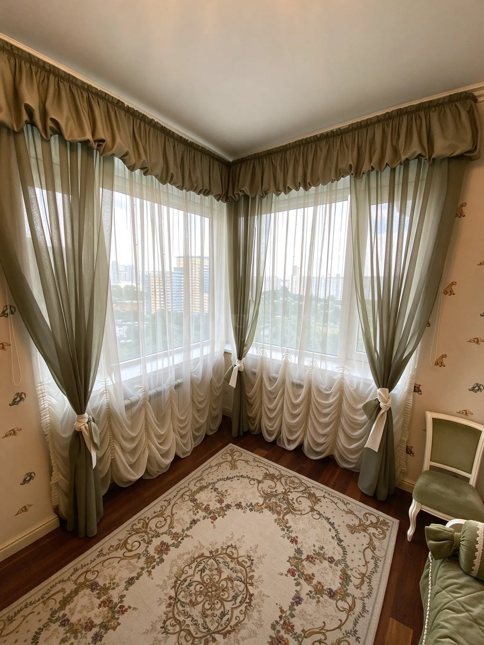 5-комнатная квартира 232,8 м² в ЖК «Миракс Парк»
