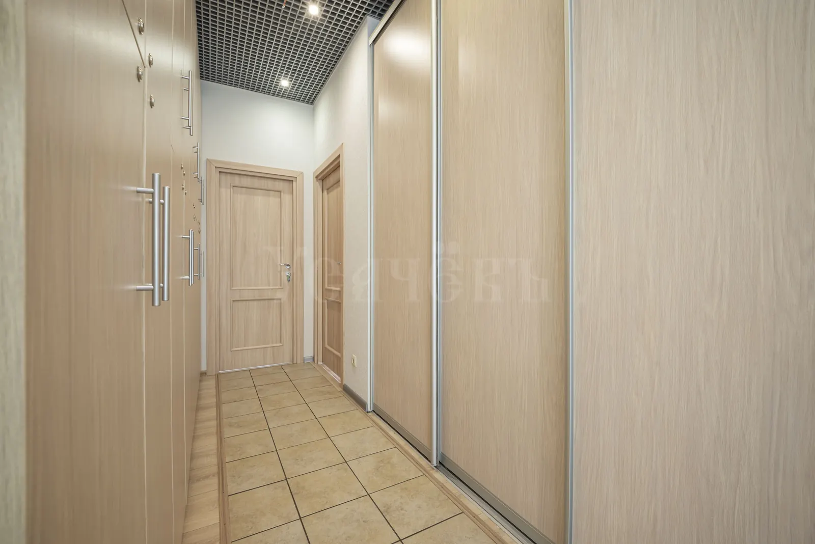 Коммерческое помещение 298,5 м² в районе Москва