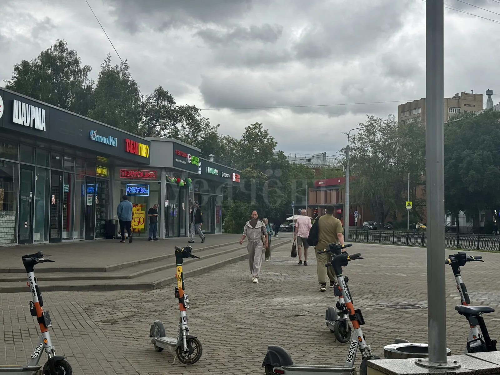 Коммерческое помещение 359 м²