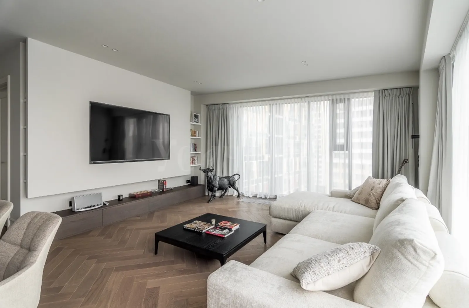 4-комнатная квартира 138,3 м² в ЖК «Sky House»