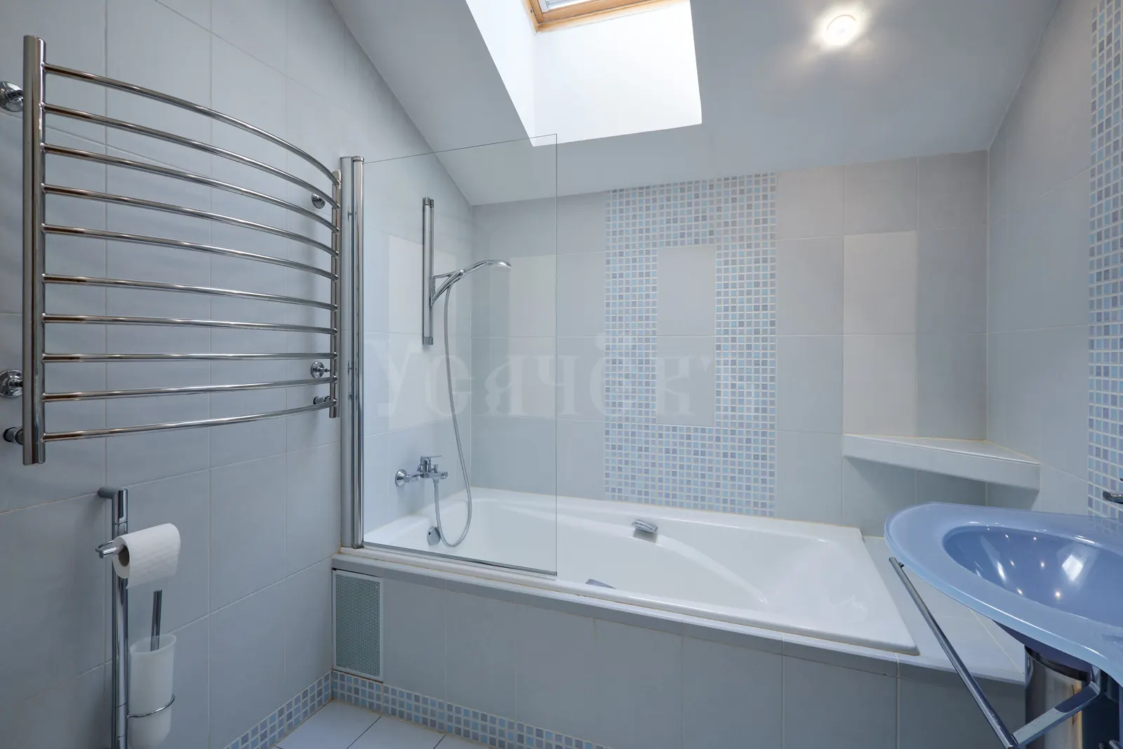 Загородный дом 450 м²