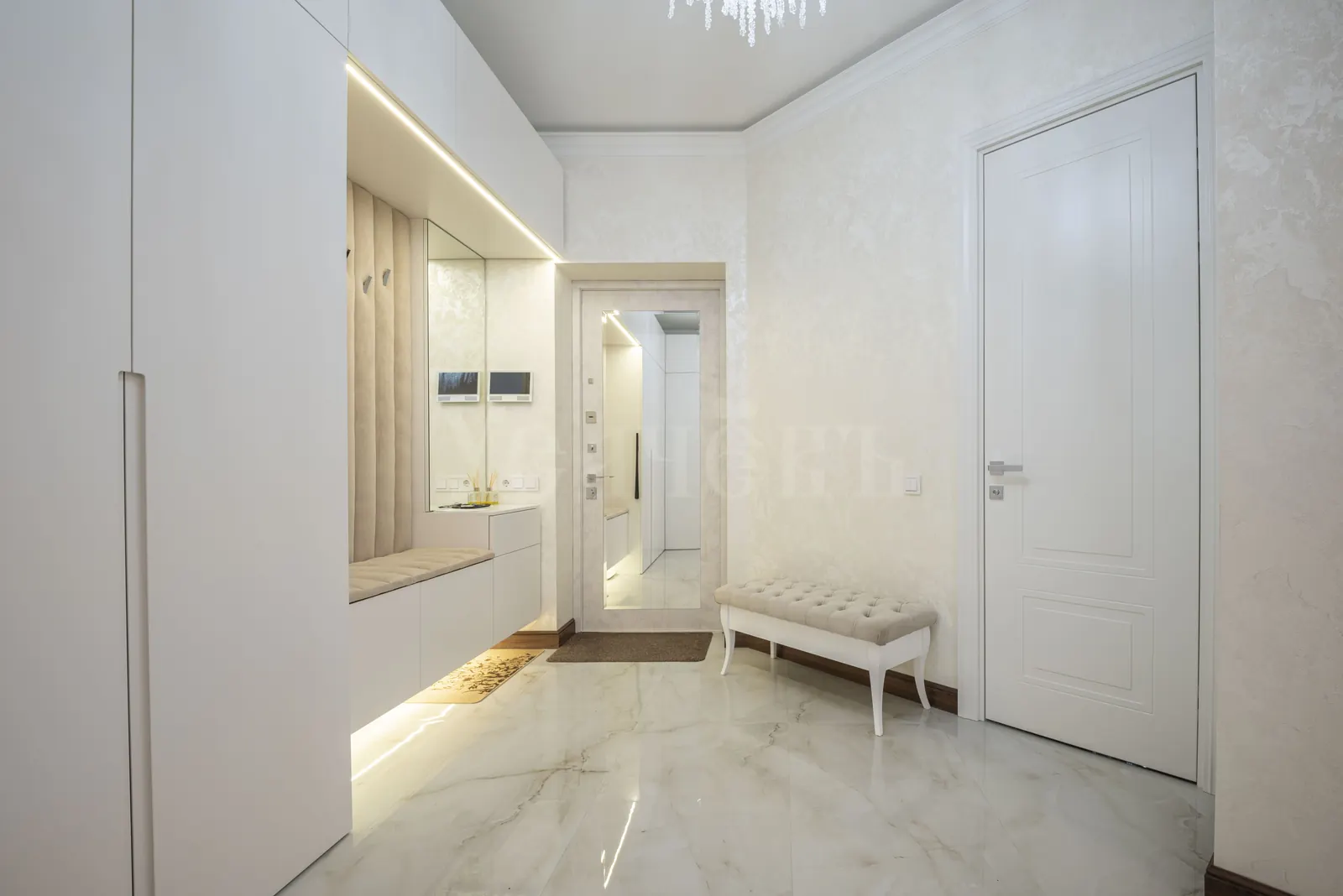 4-комнатная квартира 118 м² в ЖК «Елена»